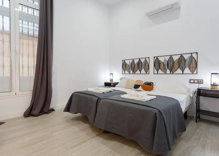 Cruise Adapted Apartment By Cadiz4Rentals